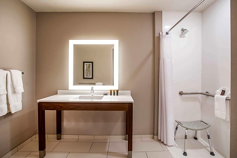 Wingate by Wyndham Denver Airport