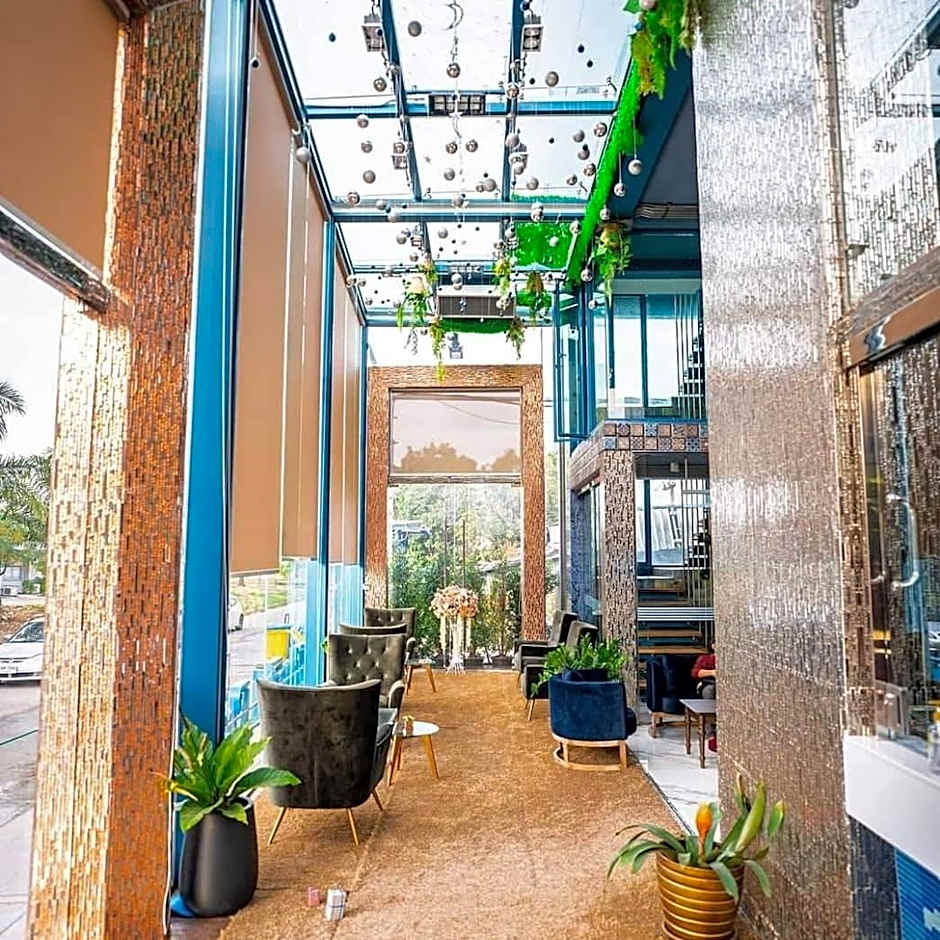 BlueTel Re'sidencE Bangkok IMPACT- 1 Time Drop-Off Service to IMPACT