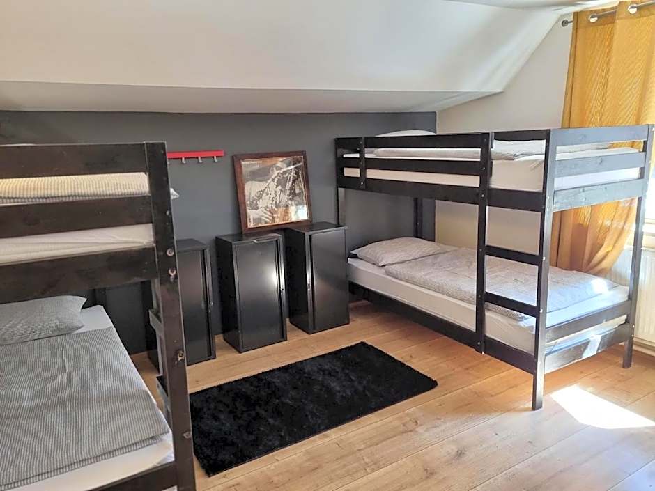 Sax Pub Hostel Ljubljana