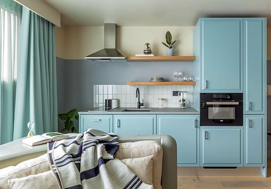 Bermonds Locke, Tower Bridge