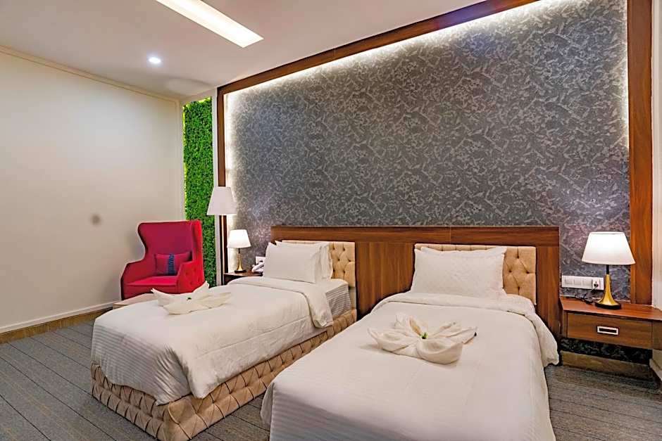 Photo 1 of 5 of Superior 2 Beds