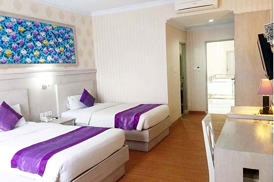 Puri Saron Denpasar Hotel