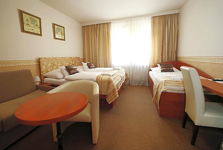 Hotel Roudna