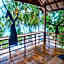 BaraCoco Bungalows