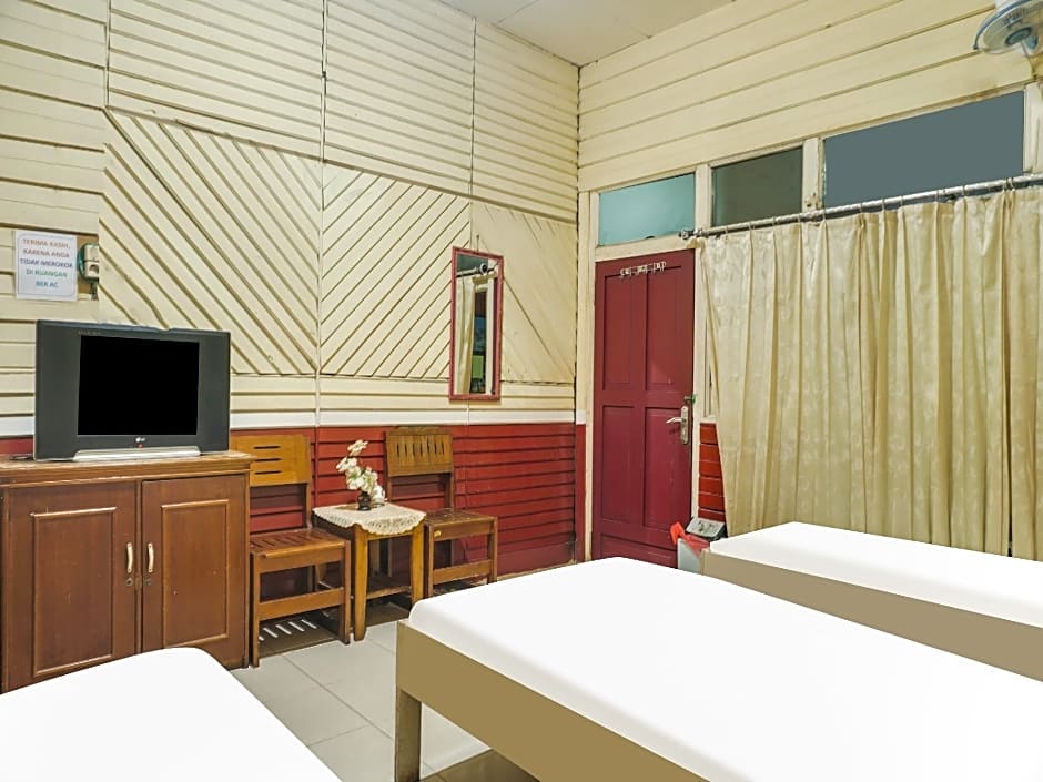 Hotel O Anggrek Daqu Syariah Kapuas