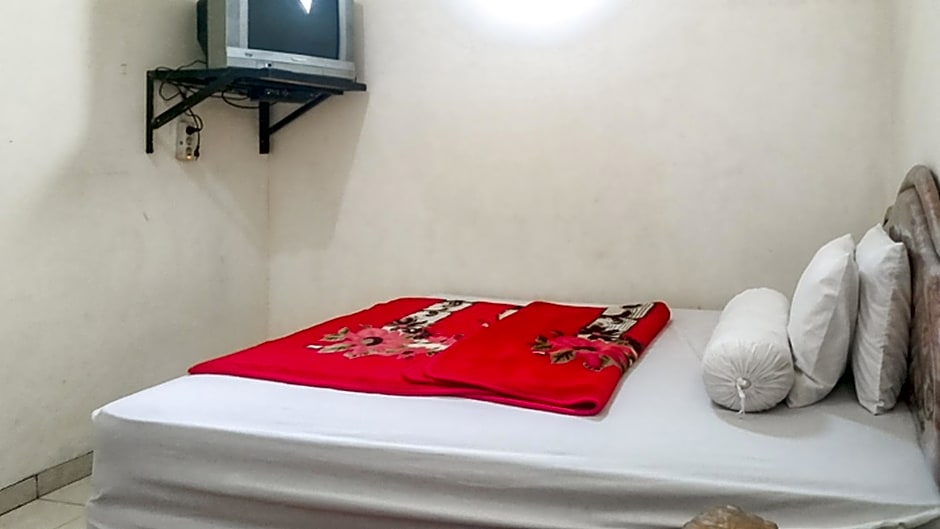 Villa Al Barokah Syariah Family Mitra RedDoorz near Sarangan Lake