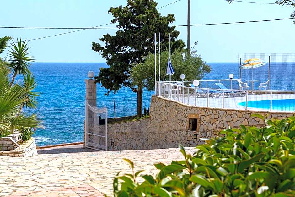 Kardamili Beach Hotel