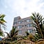 Plus 33 Hotel