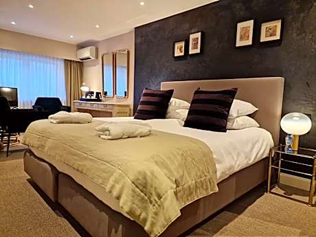 Comfort Double or Twin Room