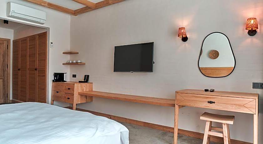 The Pearl Ölüdeniz