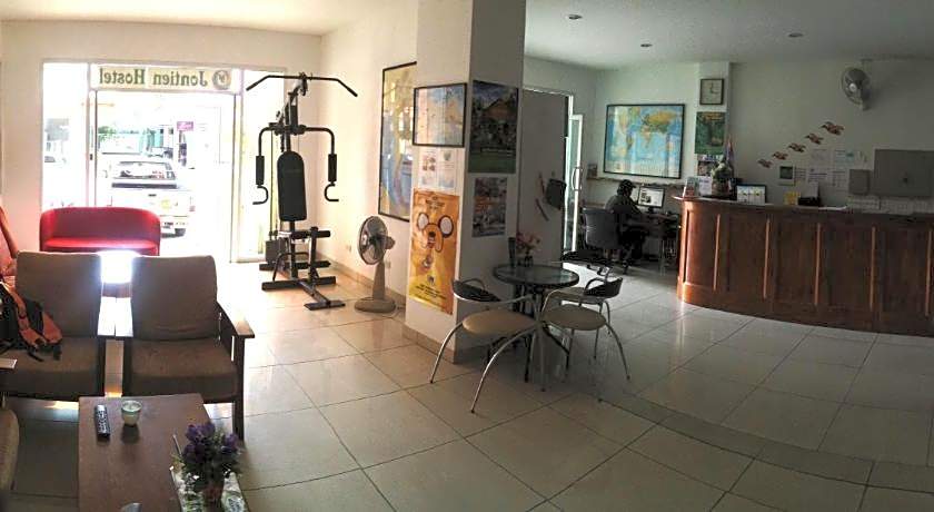 Jomtien Hostel