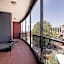 Inner-city 2 bedroom apartment - perfectly located