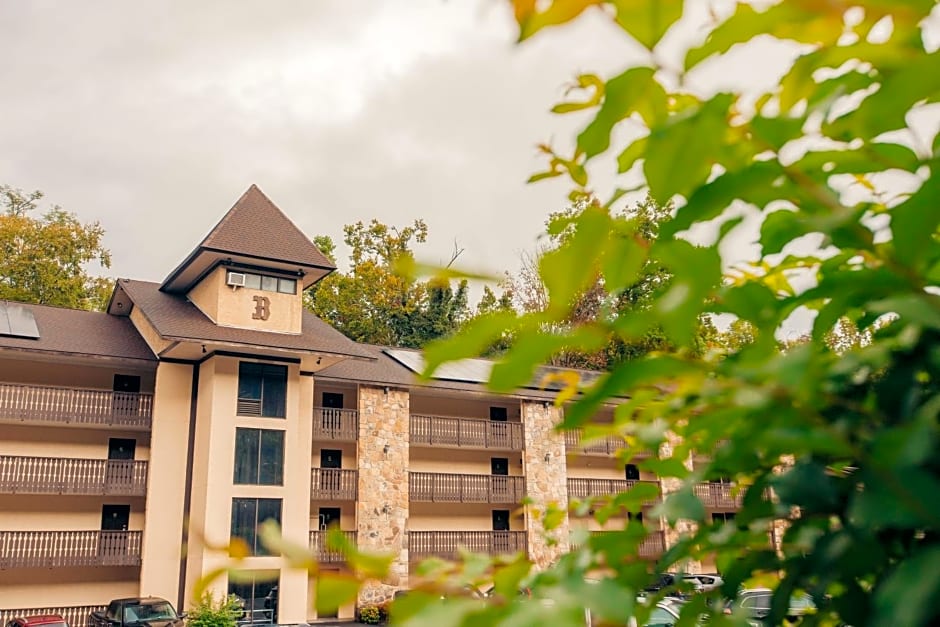 Brookside Lodge by FairBridge