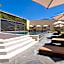 HS HOTSSON Hotel Silao