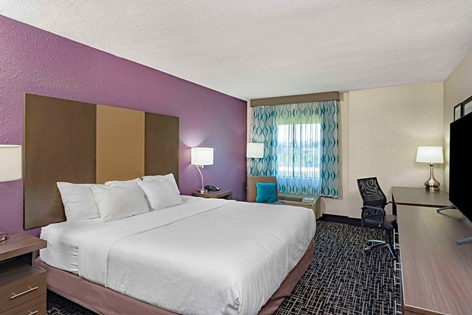 La Quinta Inn & Suites by Wyndham Chattanooga - East Ridge