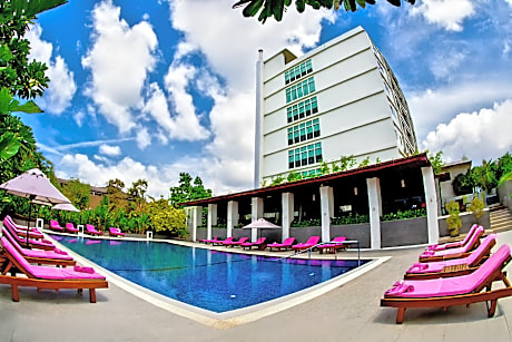Amaranth Suvarnabhumi Hotel - SHA Plus Certified