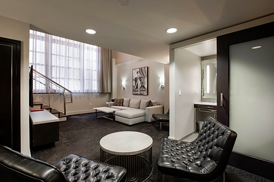 Ambassador Hotel Kansas City, Autograph Collection