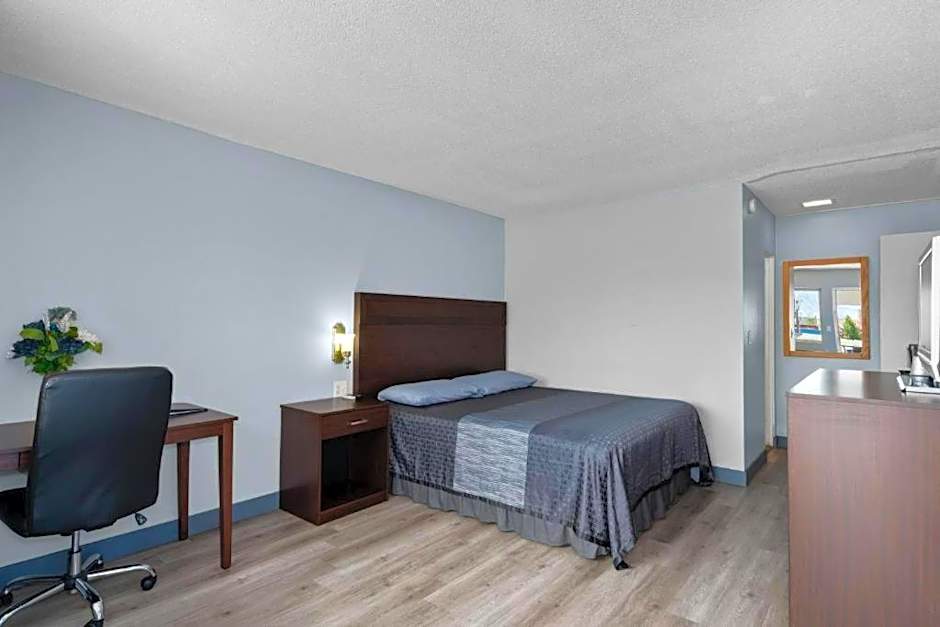 Holiday Lodge Wenatchee