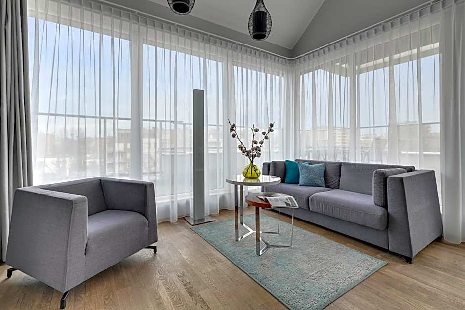 Hotel Almond Business & SPA