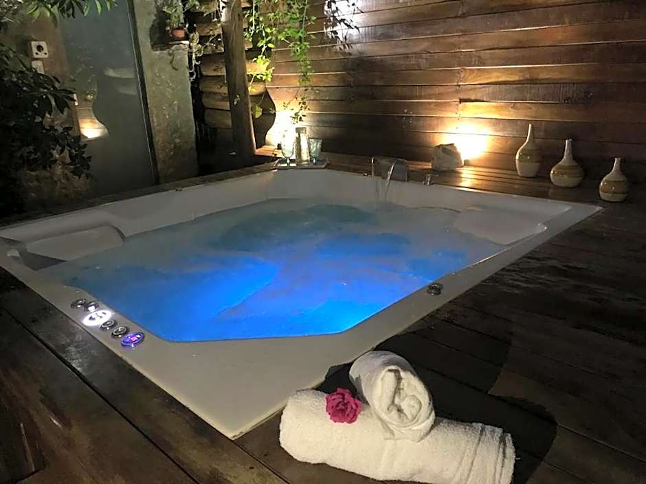 Buddy's Hostel & Pousada Alto Paraiso