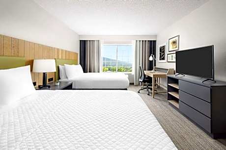 Standard Room - Queen Room with Two Queen Beds