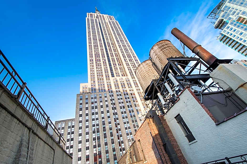 The Hotel @ Fifth Avenue