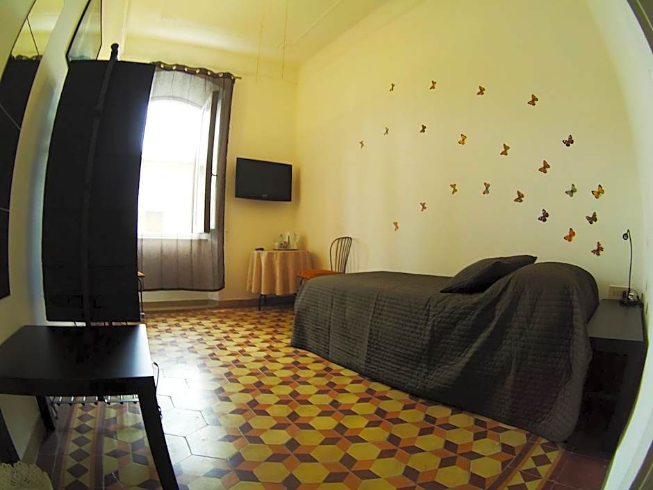 Arena Alfieri B&B