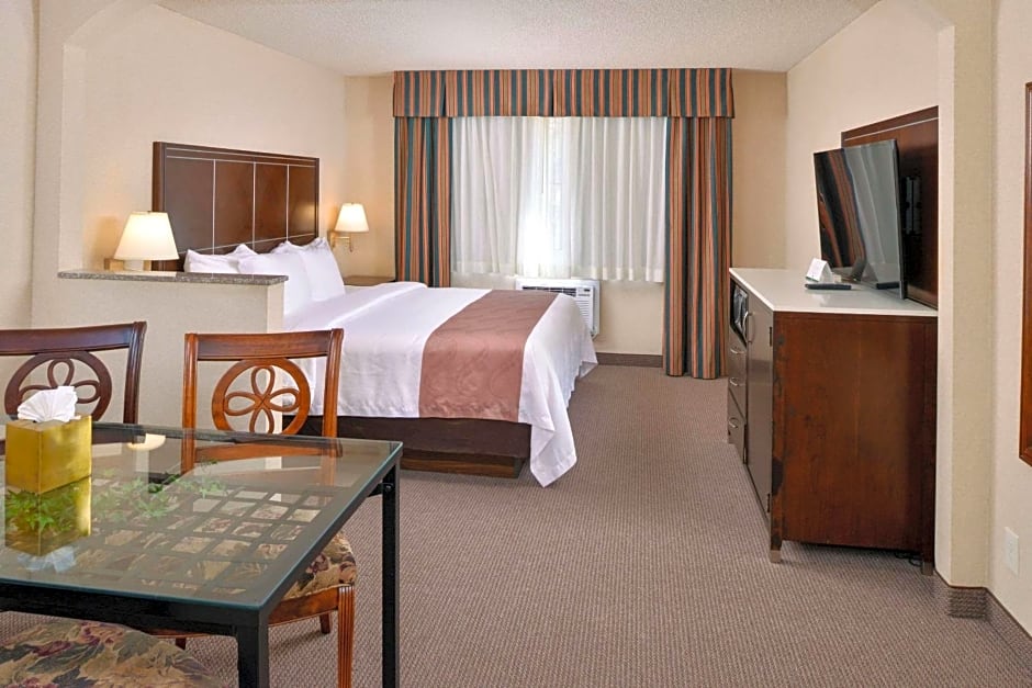 Quality Inn and Suites Walnut – Walnut, CA