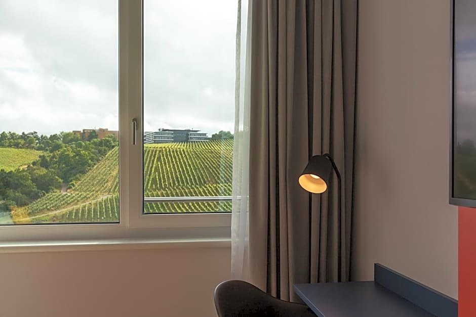 Holiday Inn - the niu Form Stuttgart Feuerbach By IHG
