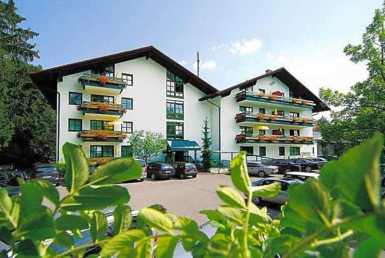Appartment-Hotel-Holzl