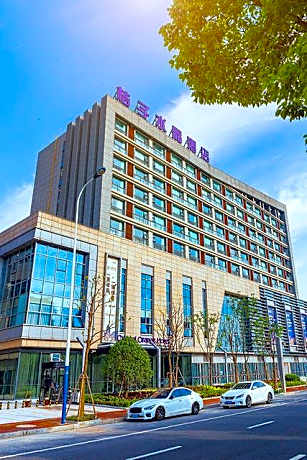 Crystal Orange Hotel Changzhou Dinosaurs Park