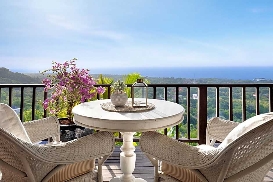 Hidden Hills Villas