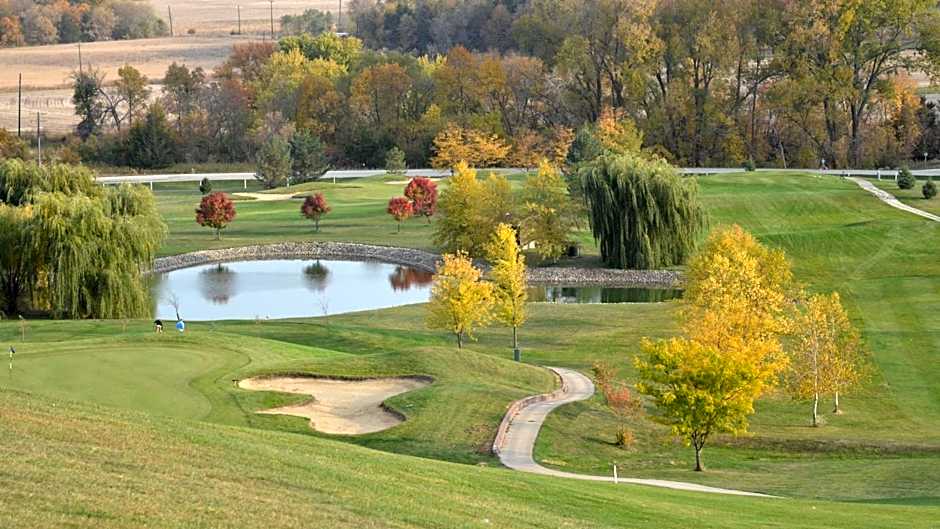 Boarders Inn & Suites by Cobblestone Hotels - Fayette