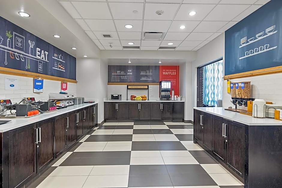 Hampton Inn By Hilton Winnipeg Airport