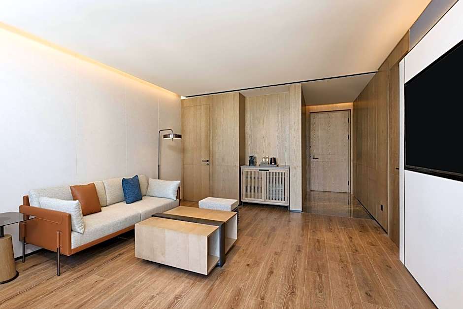 Photo 1 of 3 of Select 1 Bedroom 1 King Bed Suite, City View