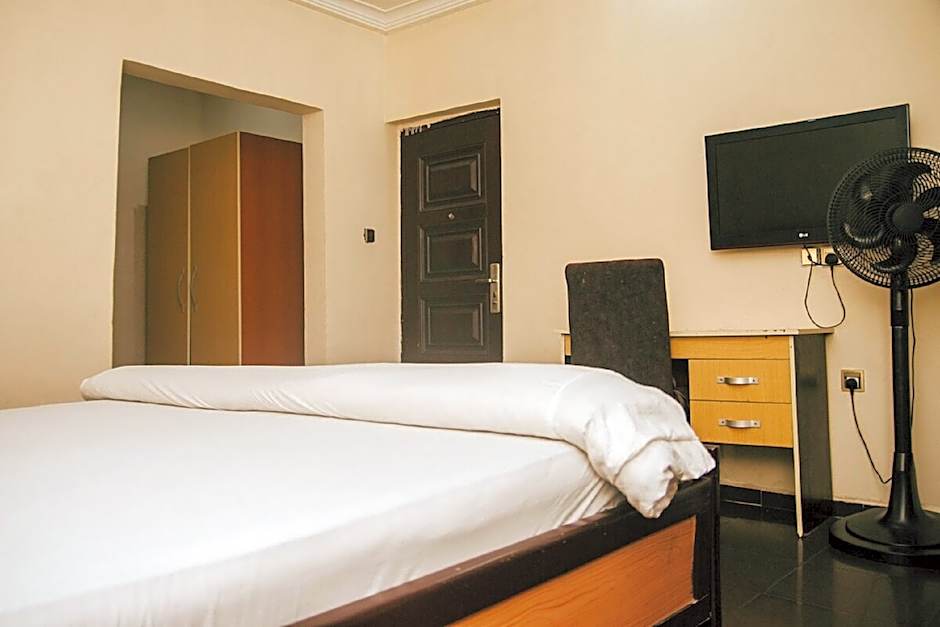 SPG Hotels Limited