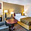 Econo Lodge  Inn & Suites