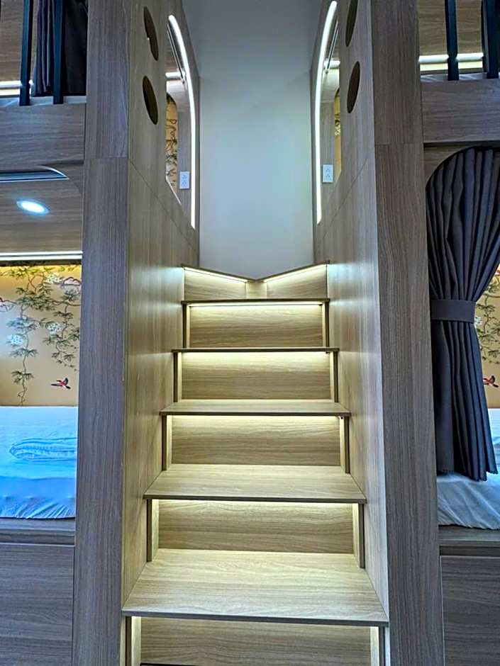 LePont Cat Ba Bungalow