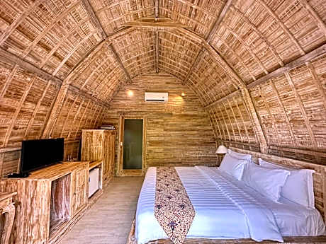 One-Bedroom Cottage