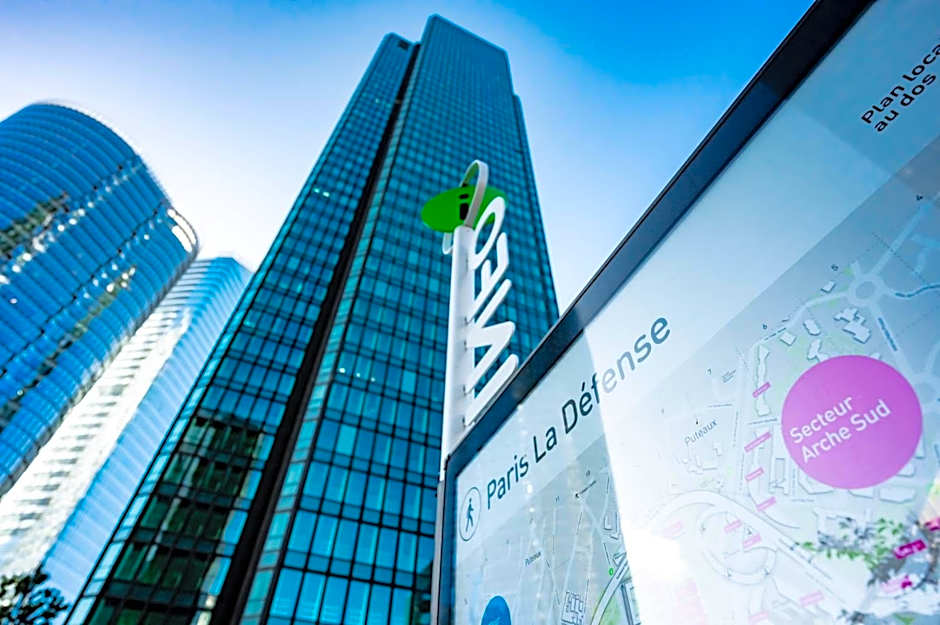 Staycity Aparthotels Paris La Defense