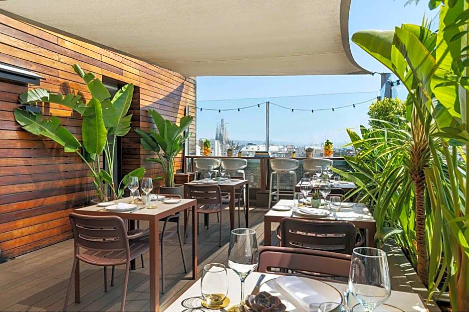 Renaissance by Marriott Barcelona Hotel