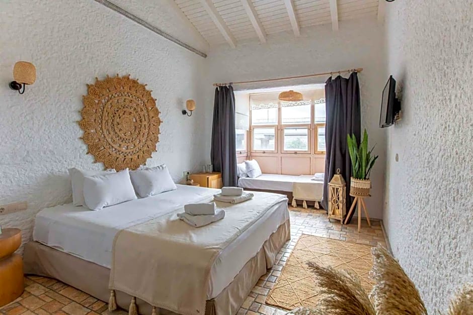 Rupa Otel Alacatı- Adults Only