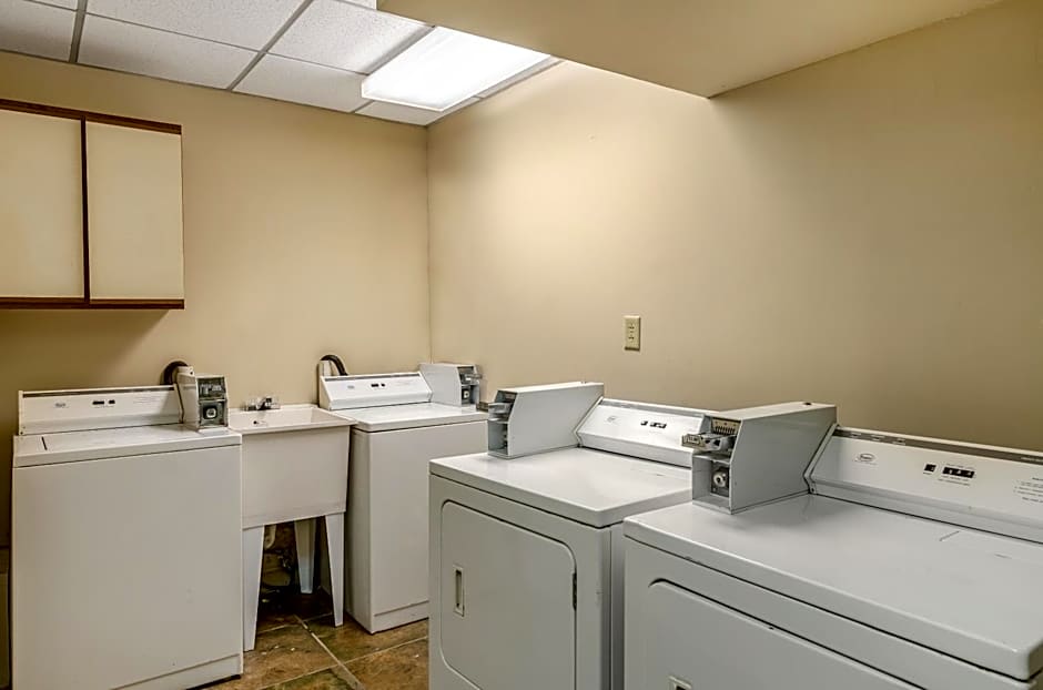 Econo Lodge Inn & Suites Radford-Blacksburg Area