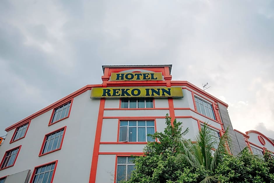 Hotel Reko Inn