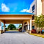 Holiday Inn Express & Suites Lantana By IHG