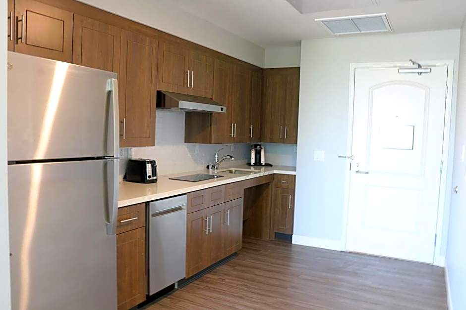 Staybridge Suites Long Beach Airport By IHG