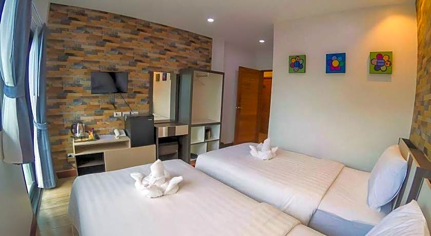 Rainbow Sky Hotel Samet