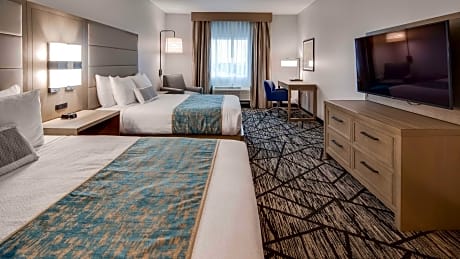 2 Queen Beds Nsmk Pillow 55Flat Micrfg Full Breakfast