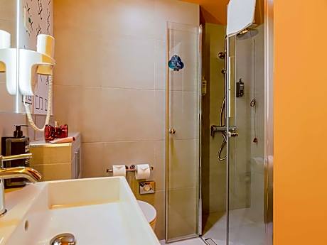 Superior Room with 1 double bed