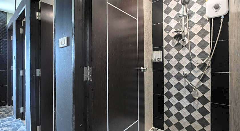 Bell Lifestyle Hostel Phuket